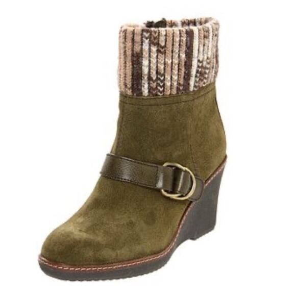 Naturalizer size 8 Kenning Green Suede Wedge Boots Knit Sweater Cuff - Picture 1 of 11